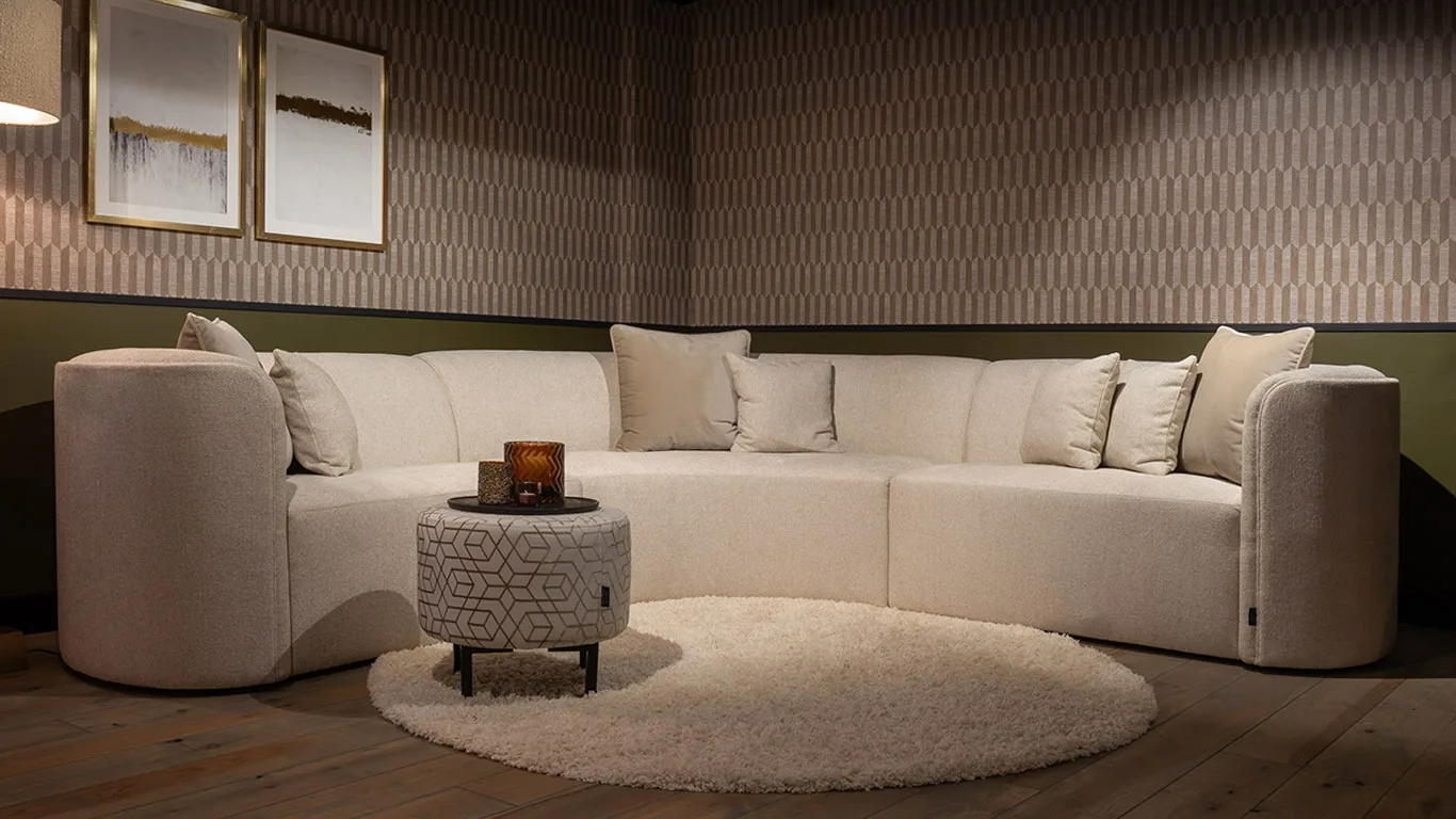 Louise Sofa, loungebank en hoekbank 2